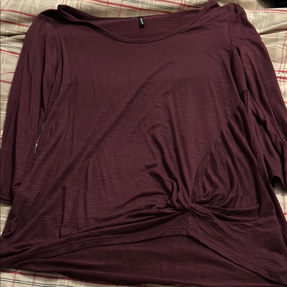 Women's Burgundy Top
